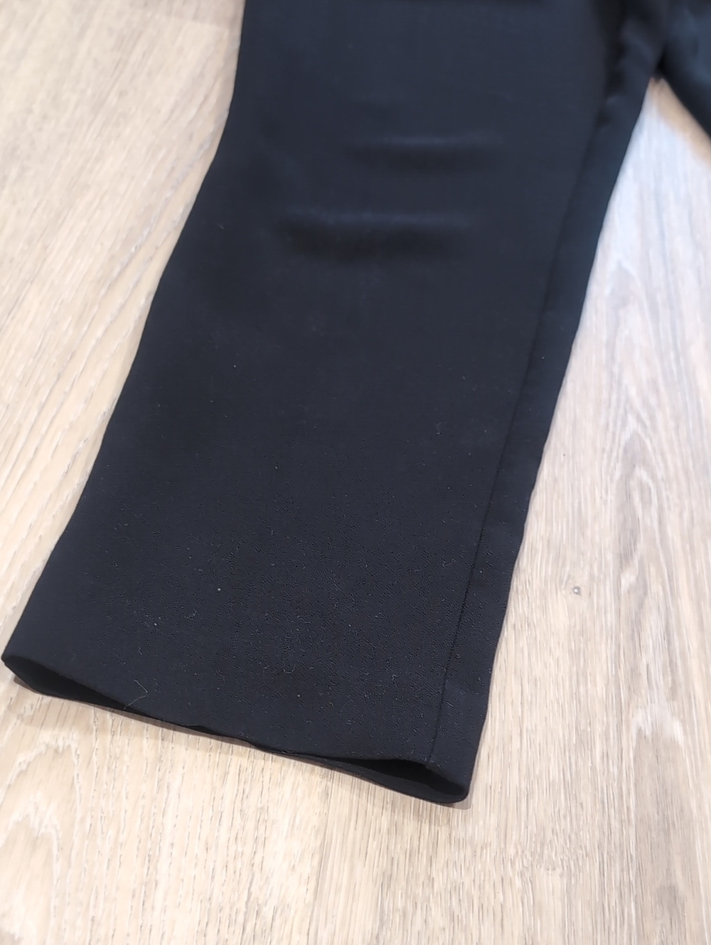 Aritzia Black High Rise Tapered Trousers - Picture 7 of 9